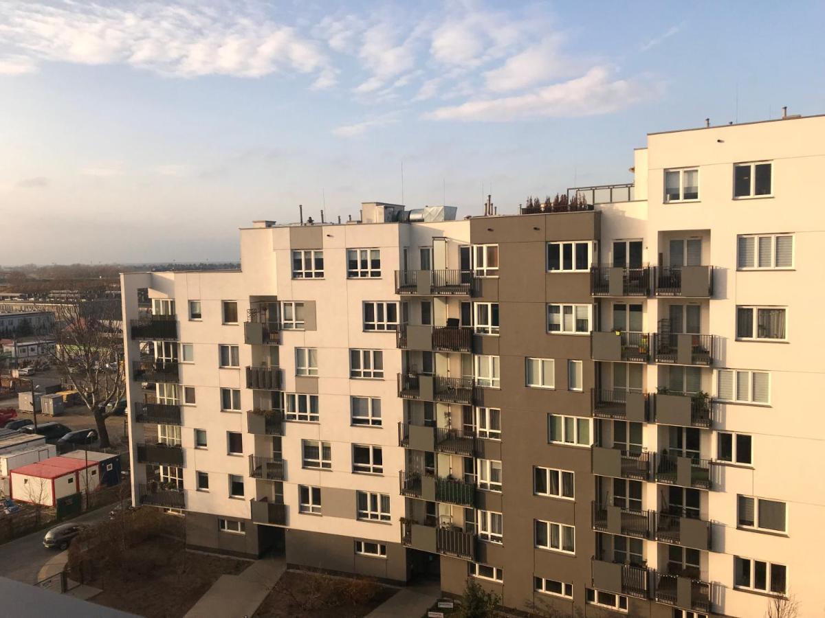 Апартаменты Warsaw - Aparts Lotnisko Okecie Экстерьер фото